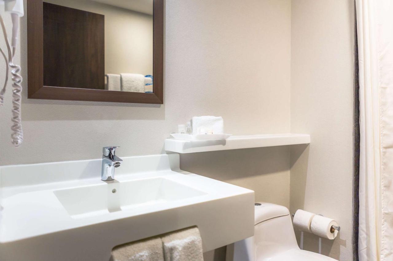 Sleep Inn Guadalajara Galerias エクステリア 写真