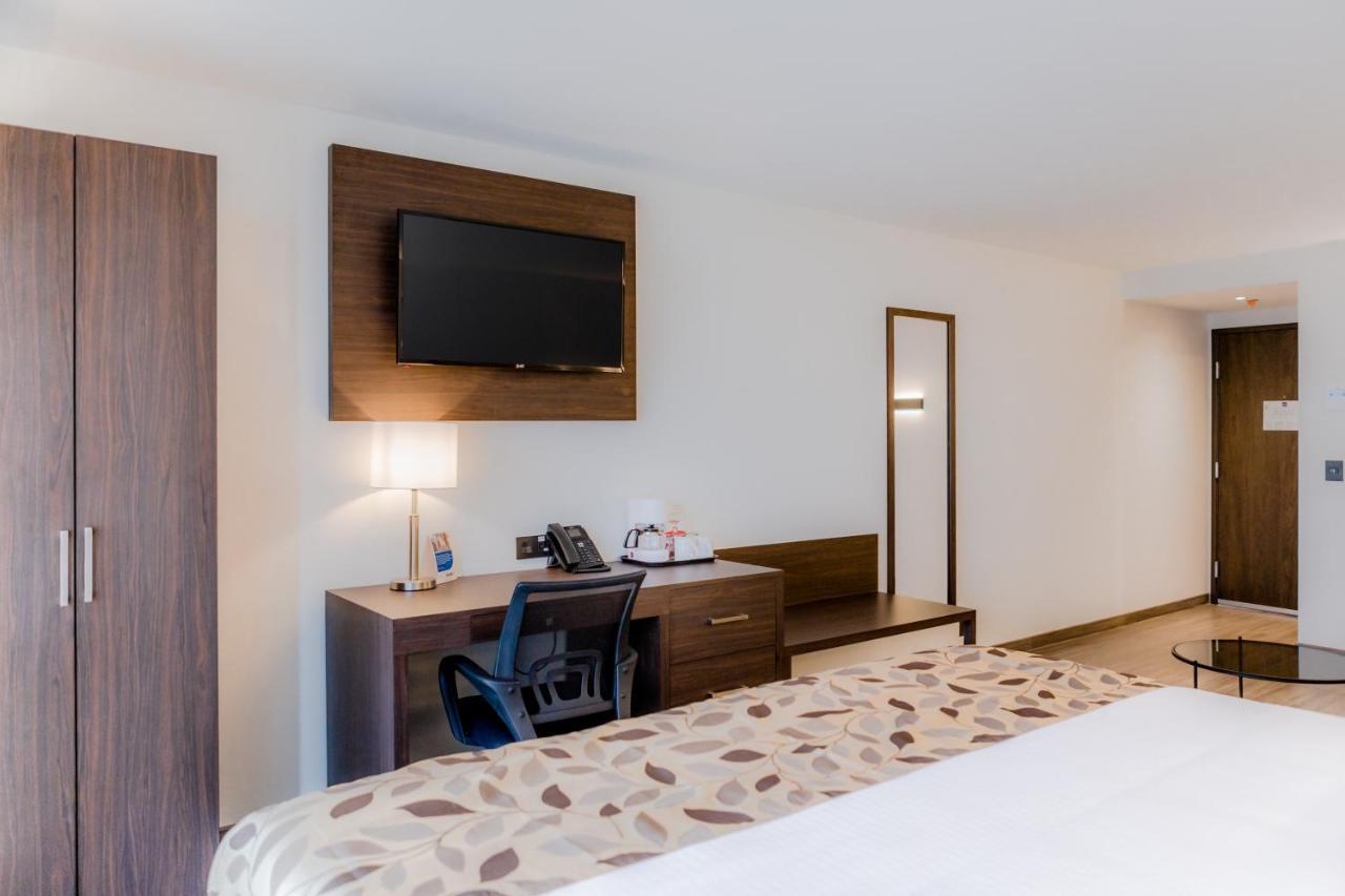 Sleep Inn Guadalajara Galerias エクステリア 写真