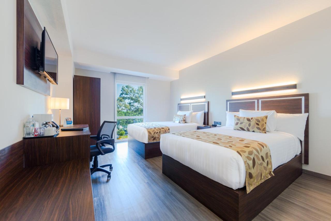 Sleep Inn Guadalajara Galerias エクステリア 写真