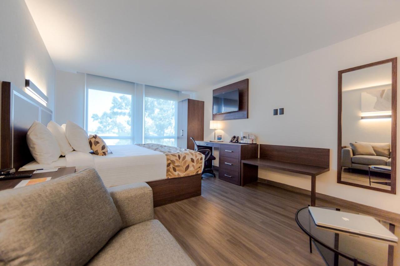 Sleep Inn Guadalajara Galerias エクステリア 写真